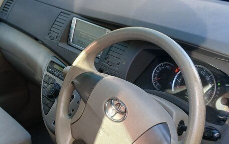Toyota ISis I, 2008 год, 915 000 рублей, 5 фотография