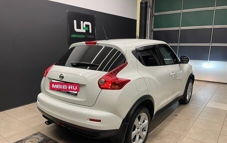 Nissan Juke II, 2011 год, 990 000 рублей, 6 фотография