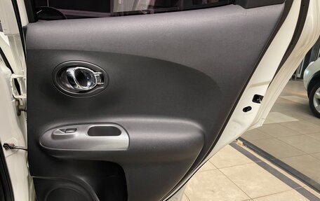 Nissan Juke II, 2011 год, 990 000 рублей, 20 фотография