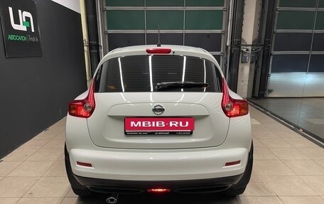 Nissan Juke II, 2011 год, 990 000 рублей, 5 фотография