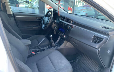 Toyota Corolla, 2015 год, 1 315 000 рублей, 7 фотография