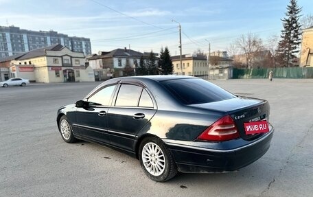 Mercedes-Benz C-Класс, 2003 год, 800 000 рублей, 8 фотография