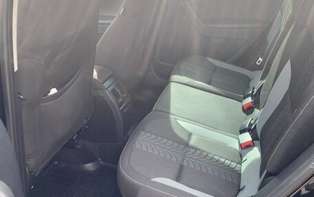 Skoda Yeti I рестайлинг, 2018 год, 1 500 000 рублей, 12 фотография