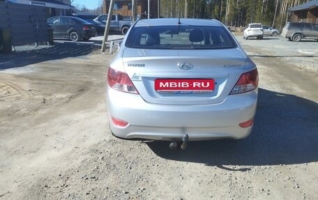 Hyundai Solaris II рестайлинг, 2012 год, 740 000 рублей, 4 фотография