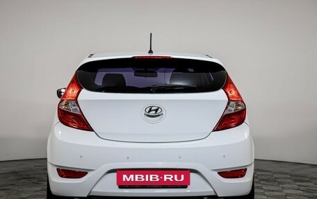 Hyundai Solaris II рестайлинг, 2013 год, 699 000 рублей, 6 фотография