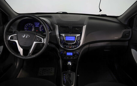 Hyundai Solaris II рестайлинг, 2013 год, 699 000 рублей, 9 фотография