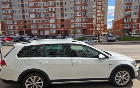 Volkswagen Golf VII, 2019 год, 1 950 000 рублей, 8 фотография
