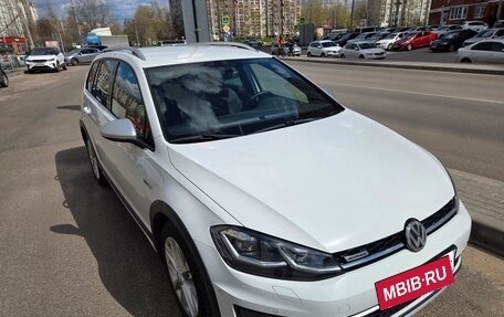 Volkswagen Golf VII, 2019 год, 1 950 000 рублей, 14 фотография