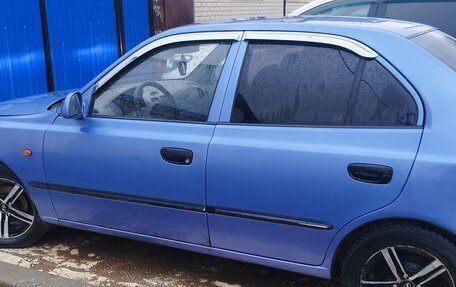 Hyundai Accent II, 2004 год, 240 000 рублей, 2 фотография