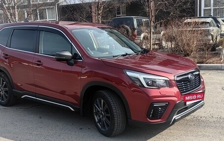 Subaru Forester, 2020 год, 3 050 000 рублей, 2 фотография
