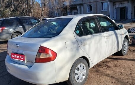 Toyota Prius IV XW50, 2000 год, 450 000 рублей, 4 фотография