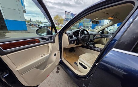 Volkswagen Touareg III, 2013 год, 2 500 000 рублей, 14 фотография