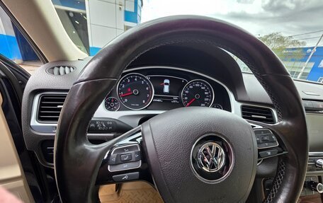 Volkswagen Touareg III, 2013 год, 2 500 000 рублей, 16 фотография