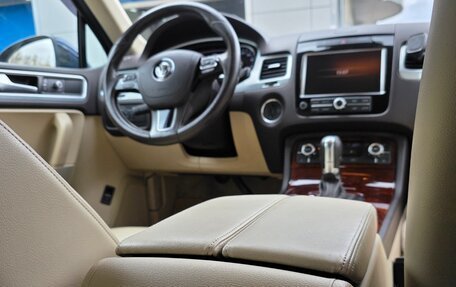 Volkswagen Touareg III, 2013 год, 2 500 000 рублей, 19 фотография