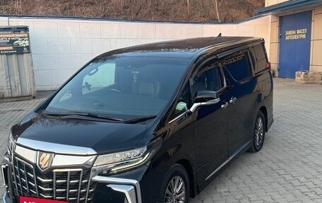 Toyota Alphard III, 2022 год, 5 650 000 рублей, 3 фотография