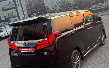 Toyota Alphard III, 2022 год, 5 650 000 рублей, 5 фотография