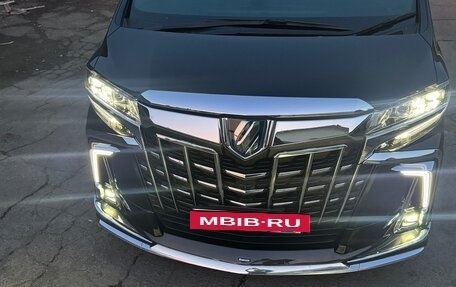 Toyota Alphard III, 2022 год, 5 650 000 рублей, 18 фотография