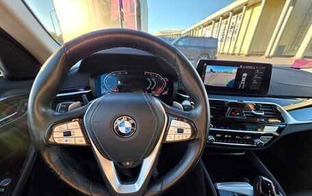 BMW 5 серия, 2019 год, 4 200 000 рублей, 10 фотография