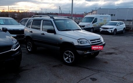 Chevrolet Niva I рестайлинг, 2004 год, 280 000 рублей, 5 фотография