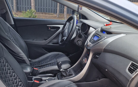 Hyundai Elantra V, 2012 год, 899 000 рублей, 7 фотография