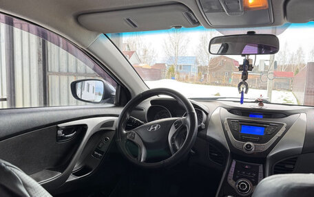 Hyundai Elantra V, 2012 год, 899 000 рублей, 11 фотография