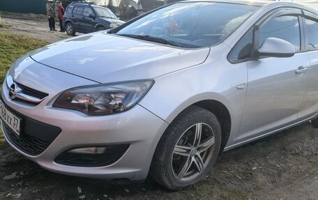 Opel Astra J, 2014 год, 650 000 рублей, 7 фотография