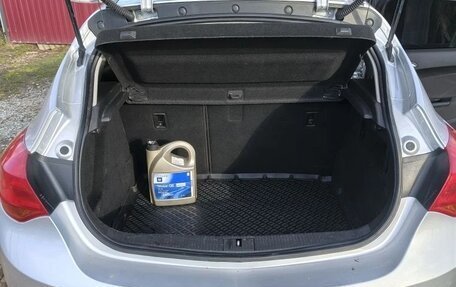 Opel Astra J, 2014 год, 650 000 рублей, 3 фотография