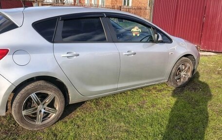 Opel Astra J, 2014 год, 650 000 рублей, 9 фотография