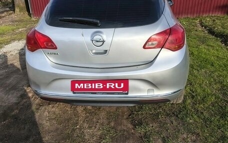 Opel Astra J, 2014 год, 650 000 рублей, 4 фотография
