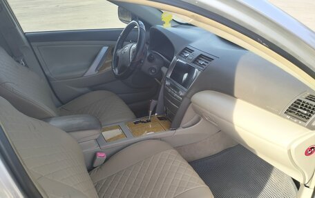 Toyota Camry, 2007 год, 870 000 рублей, 6 фотография