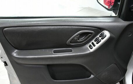 Mazda Tribute II, 2002 год, 450 000 рублей, 15 фотография