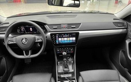 Skoda Superb III рестайлинг, 2024 год, 2 310 999 рублей, 7 фотография