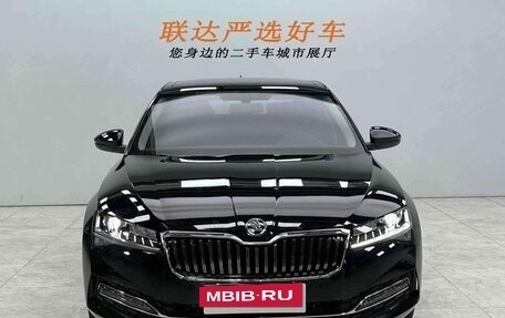Skoda Superb III рестайлинг, 2024 год, 2 310 999 рублей, 2 фотография