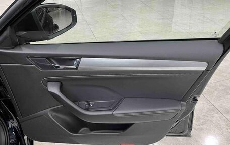 Skoda Superb III рестайлинг, 2024 год, 2 310 999 рублей, 16 фотография