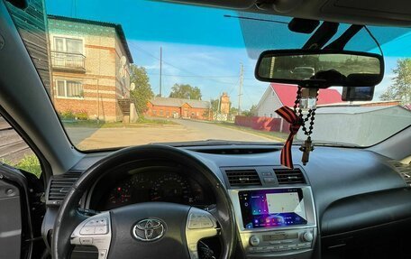 Toyota Camry, 2011 год, 1 150 000 рублей, 5 фотография