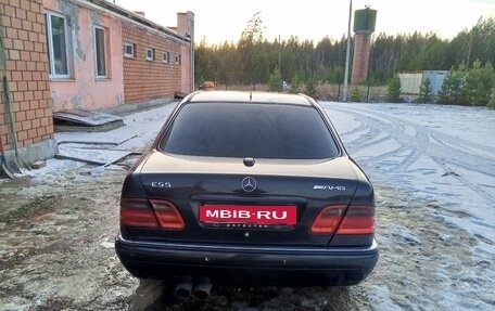 Mercedes-Benz E-Класс, 1997 год, 800 000 рублей, 3 фотография
