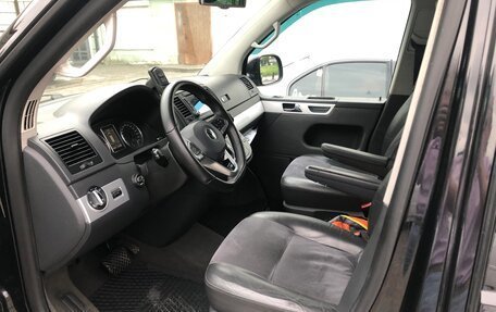 Volkswagen Multivan T5, 2010 год, 2 100 000 рублей, 4 фотография
