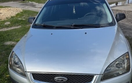 Ford Focus II рестайлинг, 2005 год, 320 000 рублей, 2 фотография