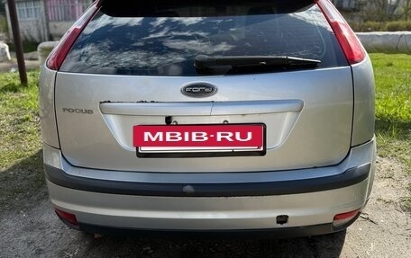 Ford Focus II рестайлинг, 2005 год, 320 000 рублей, 3 фотография