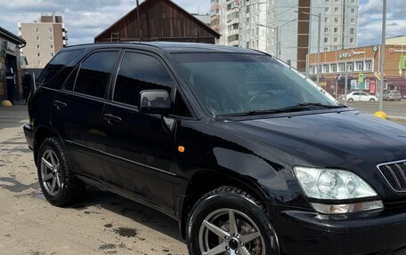Lexus RX IV рестайлинг, 2002 год, 800 000 рублей, 2 фотография