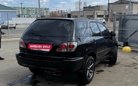 Lexus RX IV рестайлинг, 2002 год, 800 000 рублей, 8 фотография
