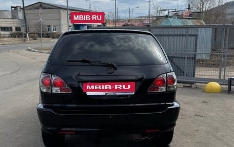 Lexus RX IV рестайлинг, 2002 год, 800 000 рублей, 6 фотография