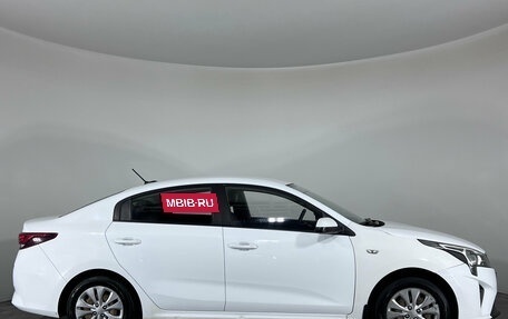KIA Rio IV, 2020 год, 799 000 рублей, 4 фотография