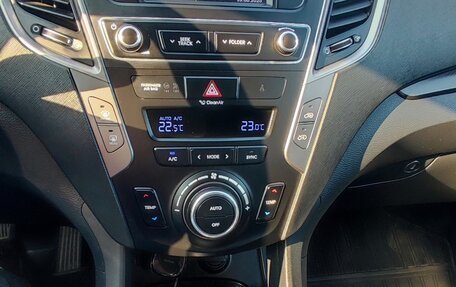 Hyundai Santa Fe III рестайлинг, 2017 год, 1 880 000 рублей, 6 фотография