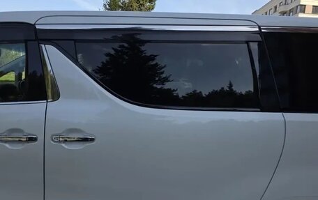 Toyota Alphard III, 2019 год, 4 900 000 рублей, 10 фотография