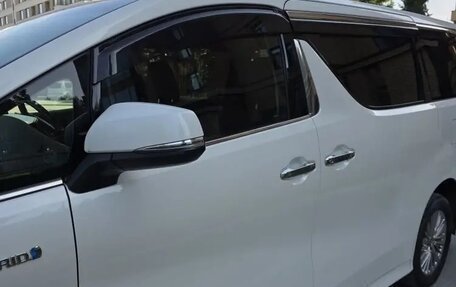 Toyota Alphard III, 2019 год, 4 900 000 рублей, 8 фотография