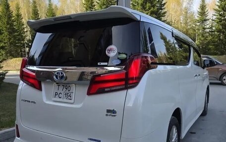 Toyota Alphard III, 2019 год, 4 900 000 рублей, 21 фотография