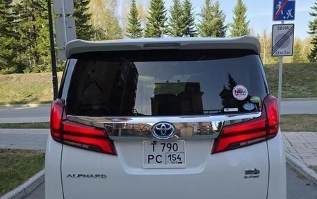 Toyota Alphard III, 2019 год, 4 900 000 рублей, 20 фотография