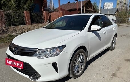 Toyota Camry, 2016 год, 1 850 000 рублей, 5 фотография