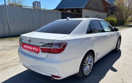 Toyota Camry, 2016 год, 1 850 000 рублей, 8 фотография